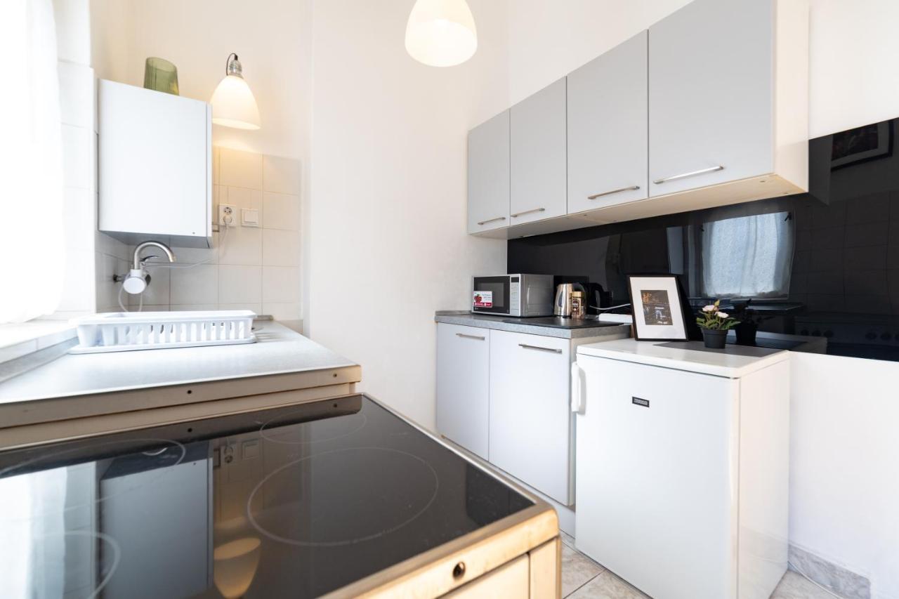 W25 Smart Apartment Budapest Exteriör bild